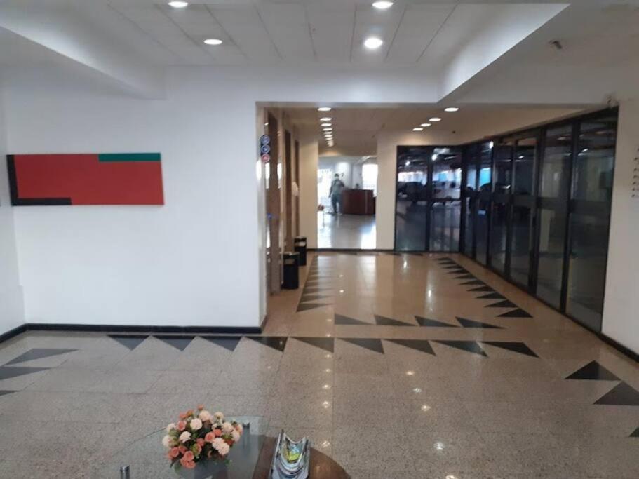 Apto Na Beira-mar De *